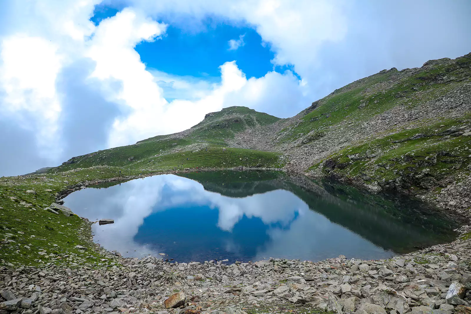 Bhirgu Lake trek